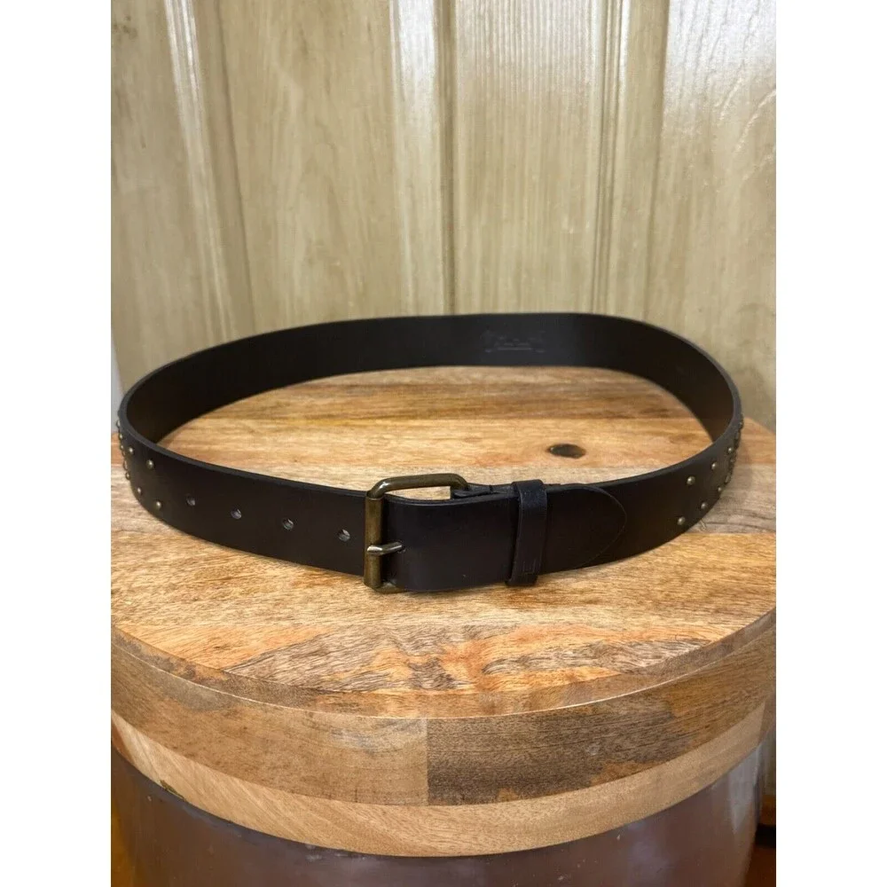 Chaps Brown Genuine Leather Studded Belt Size M.    7810033/001. 35 inches